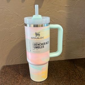 NWT 30 oz Warm Serene Brushstrokes Stanley